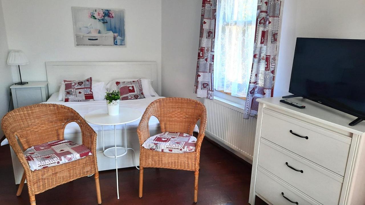 Hotel Strelnice Teplice nad Metuji Bagian luar foto