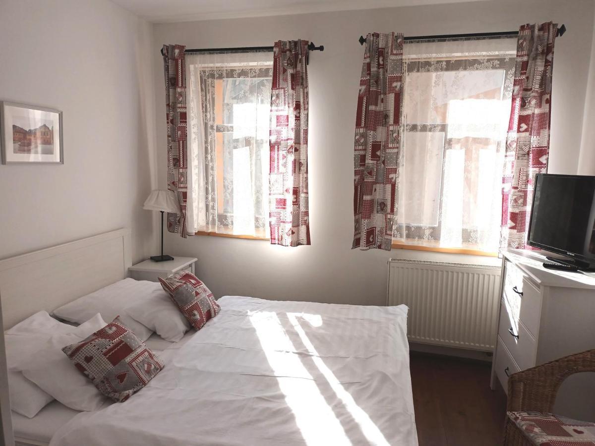 Hotel Strelnice Teplice nad Metuji Bagian luar foto