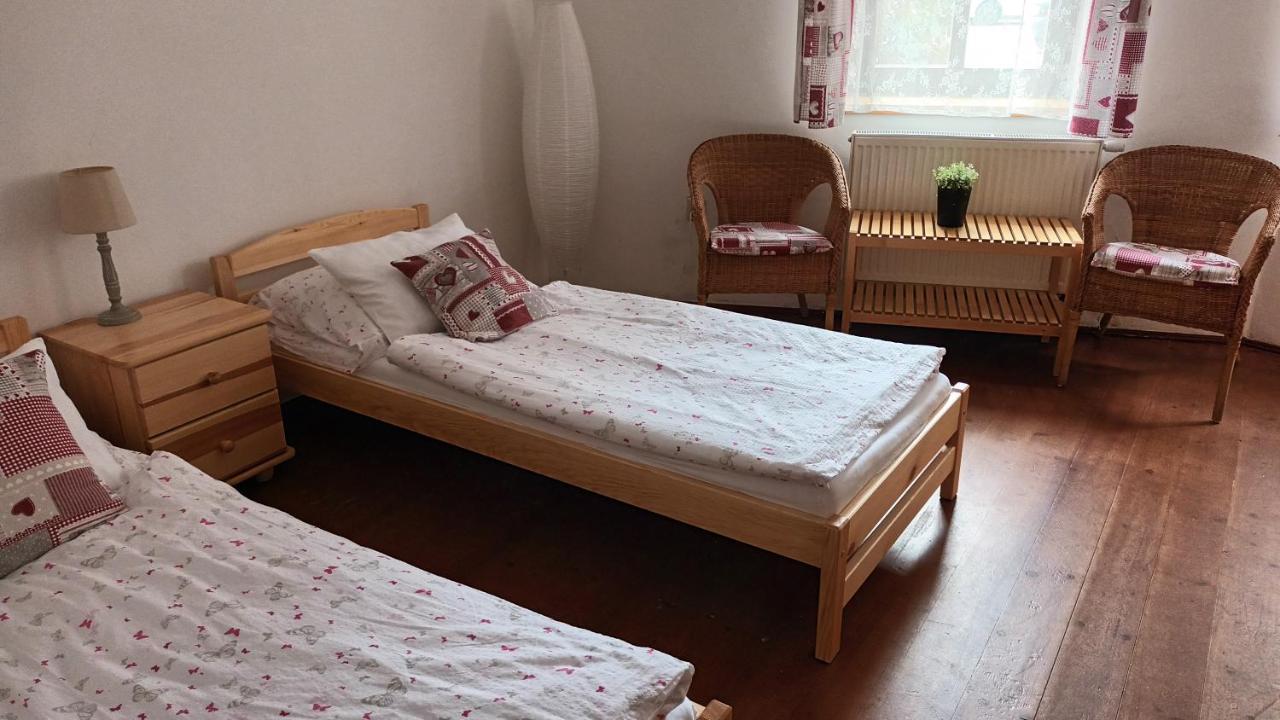 Hotel Strelnice Teplice nad Metuji Bagian luar foto